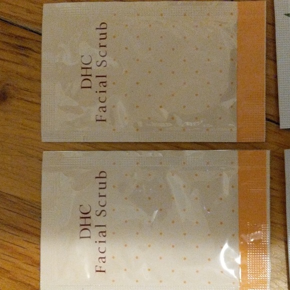 DHC skin care samples - Picture 10 of 10